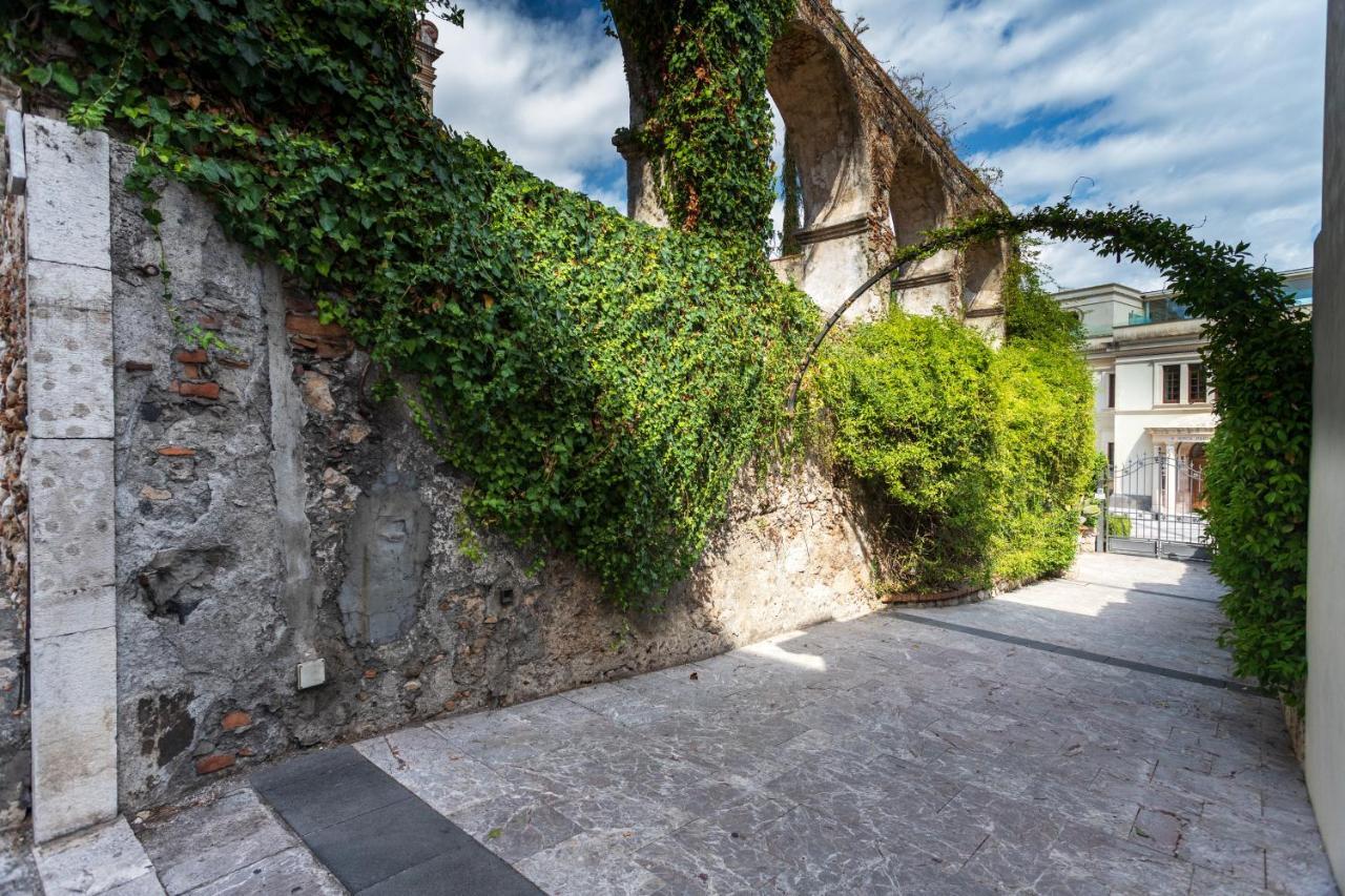 Beautiful Apartment In The Centre Of Taormina Esterno foto