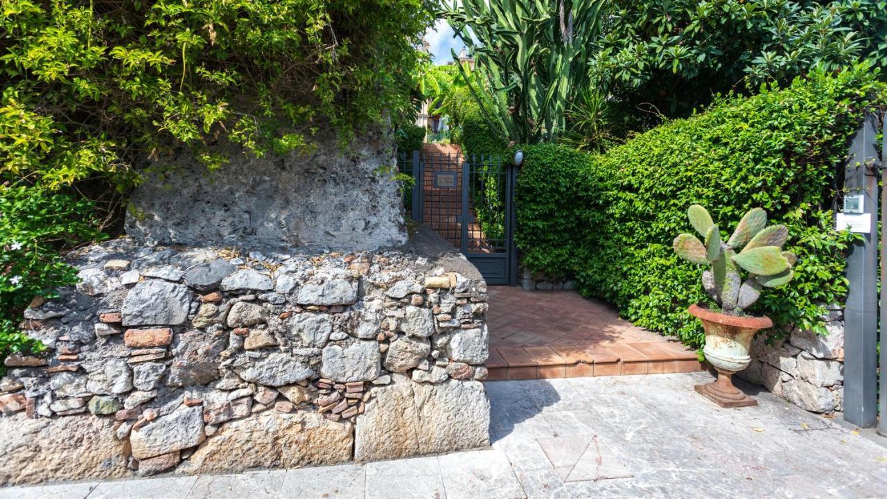 Beautiful Apartment In The Centre Of Taormina Esterno foto