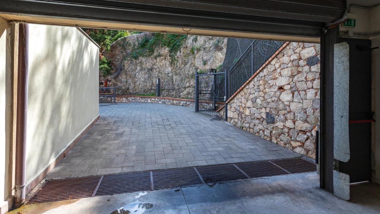 Beautiful Apartment In The Centre Of Taormina Esterno foto